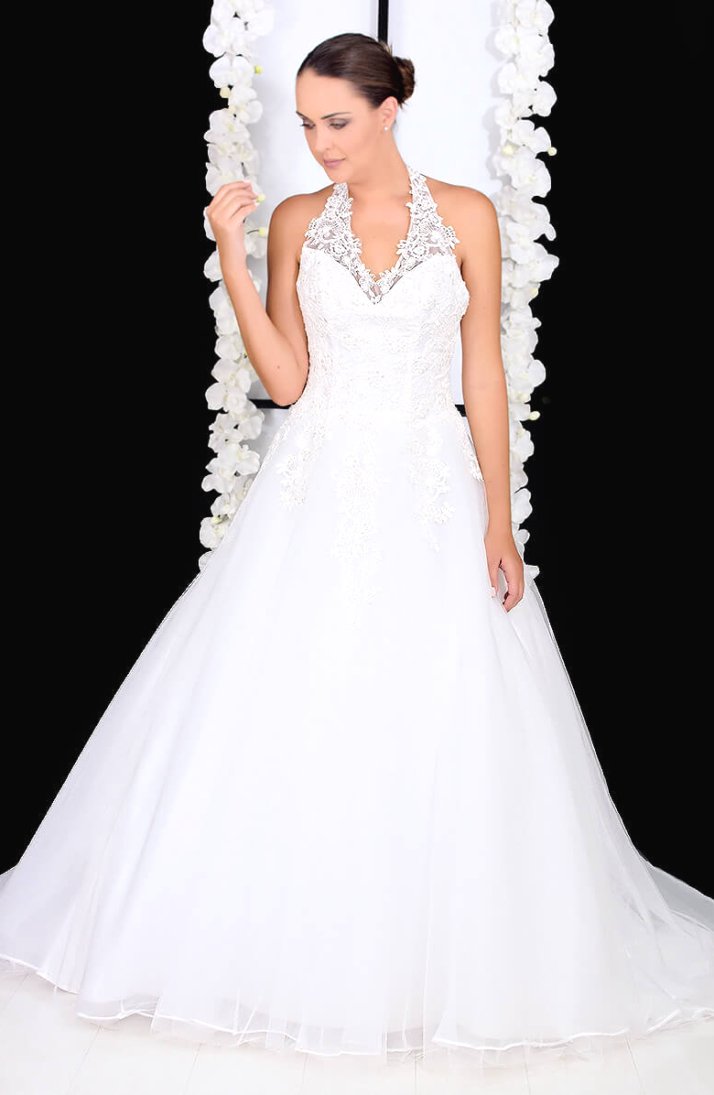 Vestido de Novia HADA - Elena Reynoso Este elegante de vestido princesa está decorado con textura de encaje